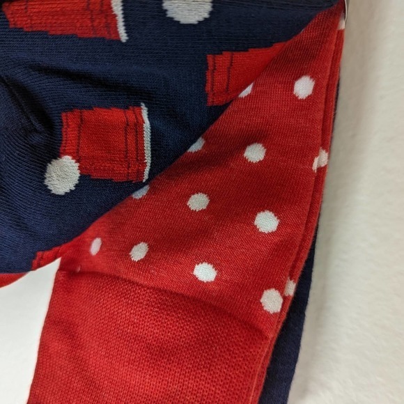 Gold Toe NWT Red solo cups and‎ beer pong dress socks Pack of 3 sz 6-12.5 - Picture 2 of 4
